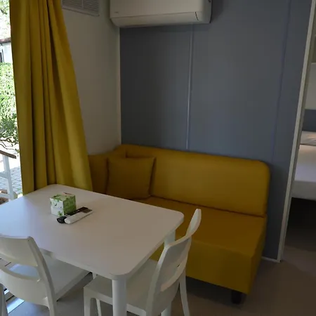 Κάμπινγκ Solcio 2*